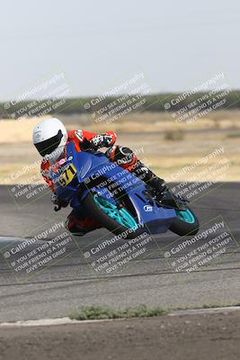 media/Sep-07-2024-Pacific Track Time (Sat) [[9bb89f5e83]]/A group/Phone Wall Paper 1000am/